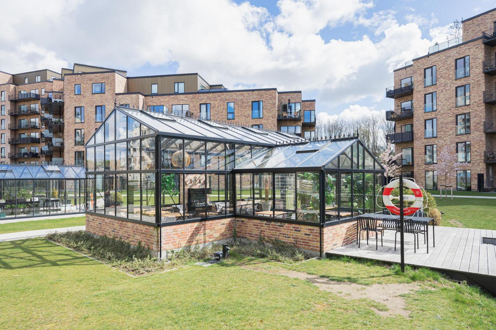 Topclass 2-bed In * Odense